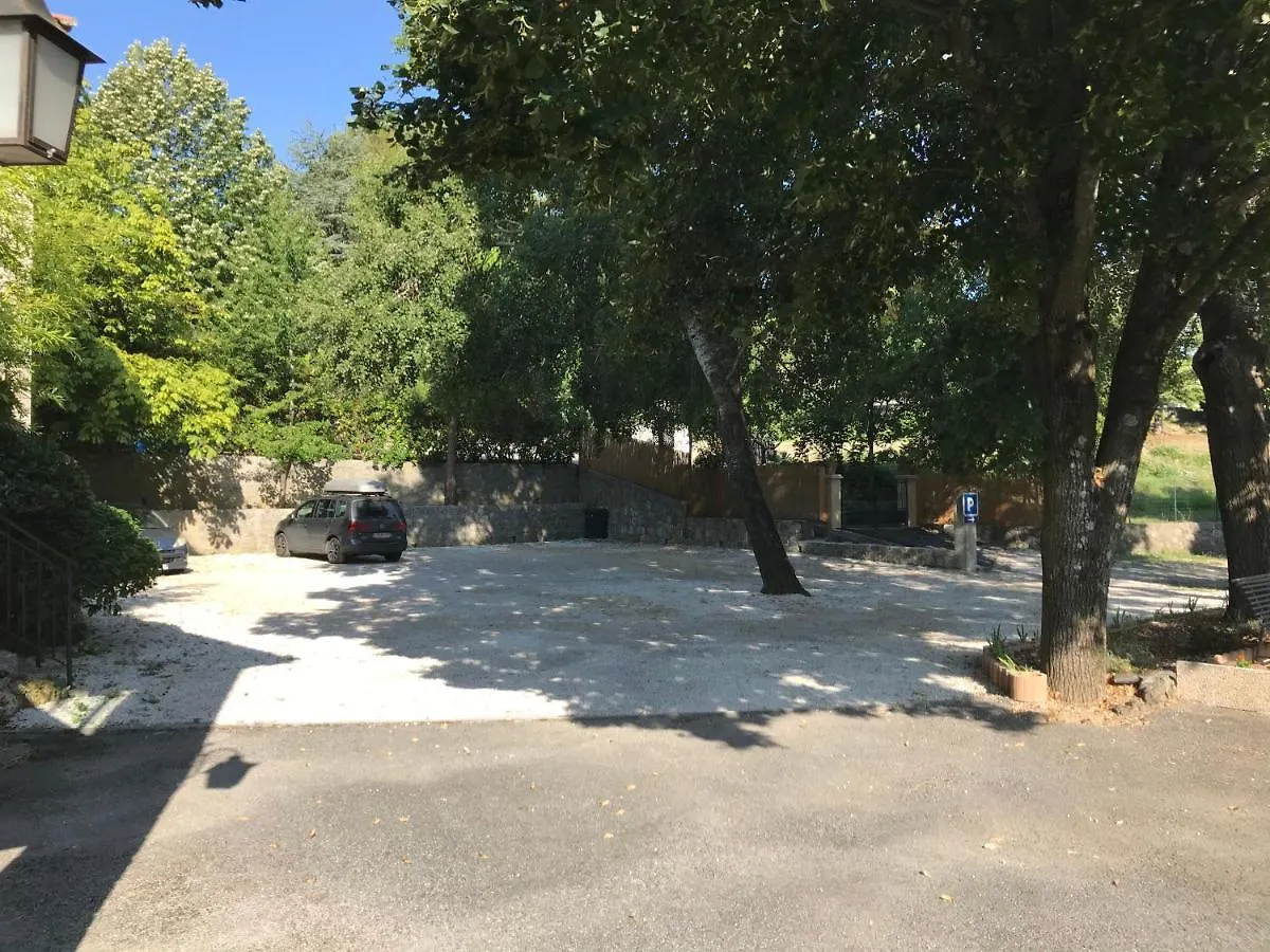 Levens Hotel La Vigneraie צרפת