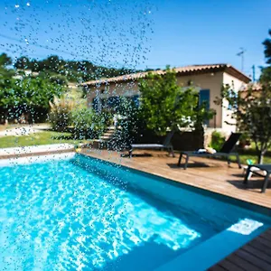 Les Manaux En Provence Frühstückspension