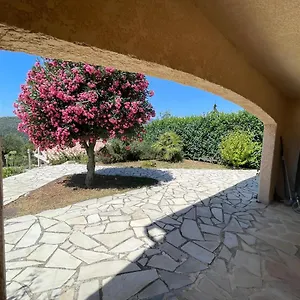 Appartement Rez De Jardin, Entre Et Montagne