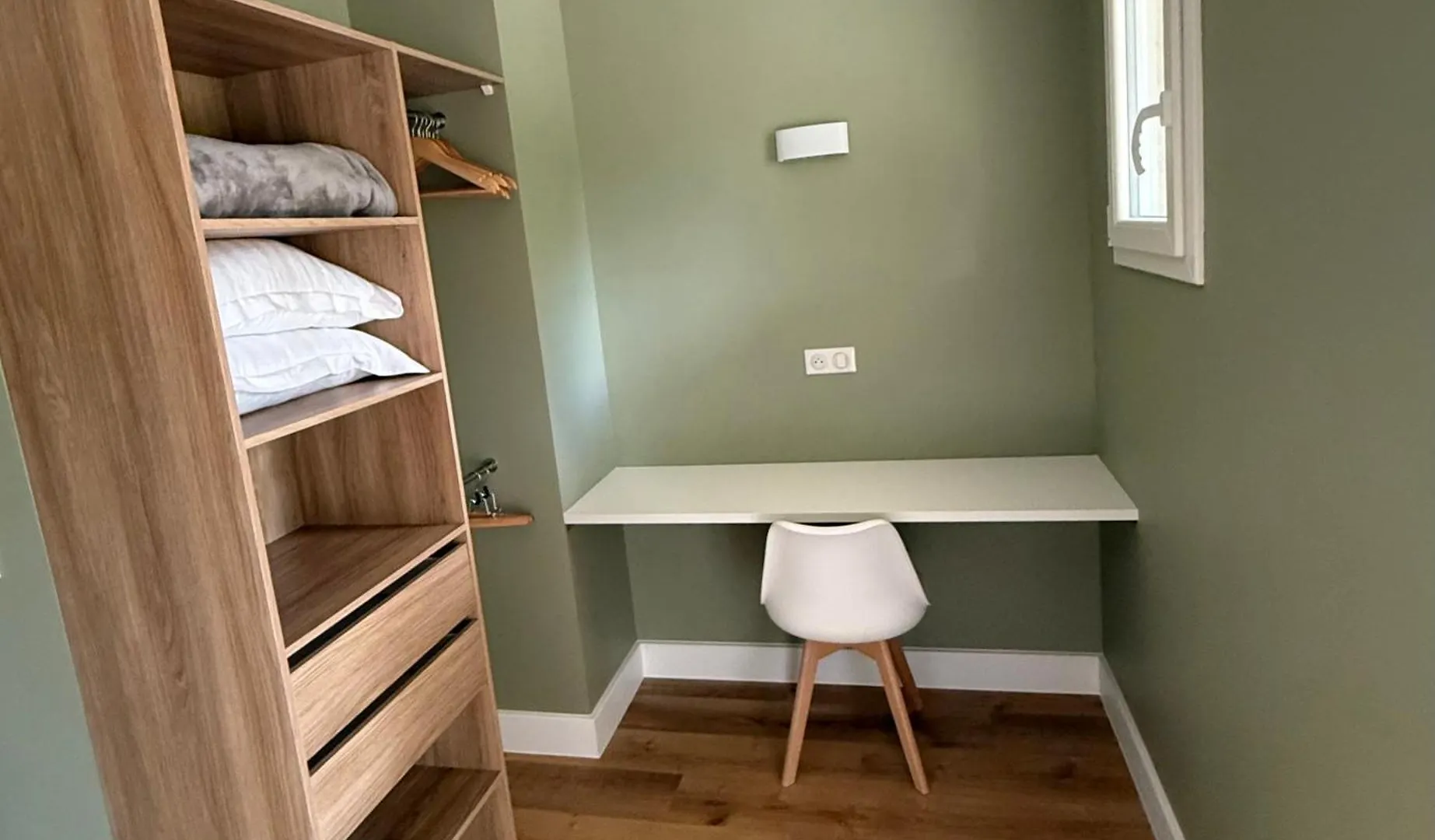 Hotel La Vigneraie Леван